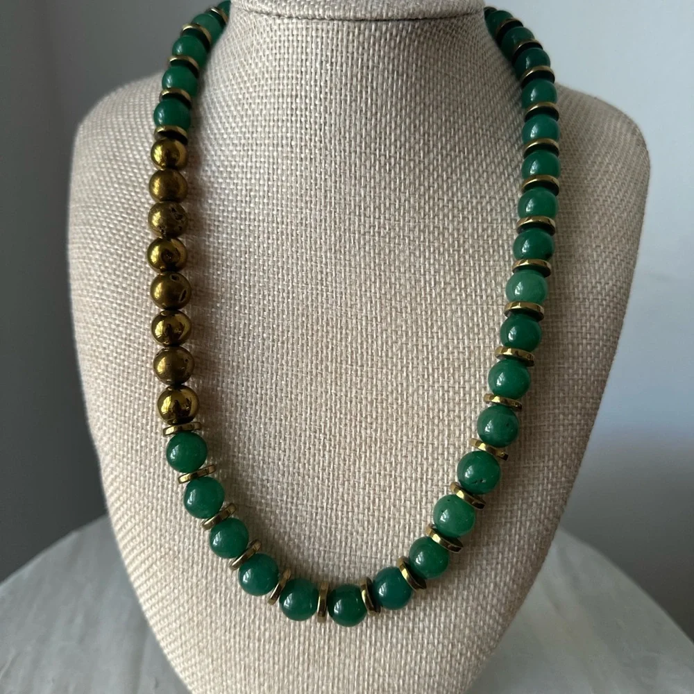 GREEN AVENTURINE GOLD HEMATITE STATEMENT NECKLACE 19” - Picture 6 of 9